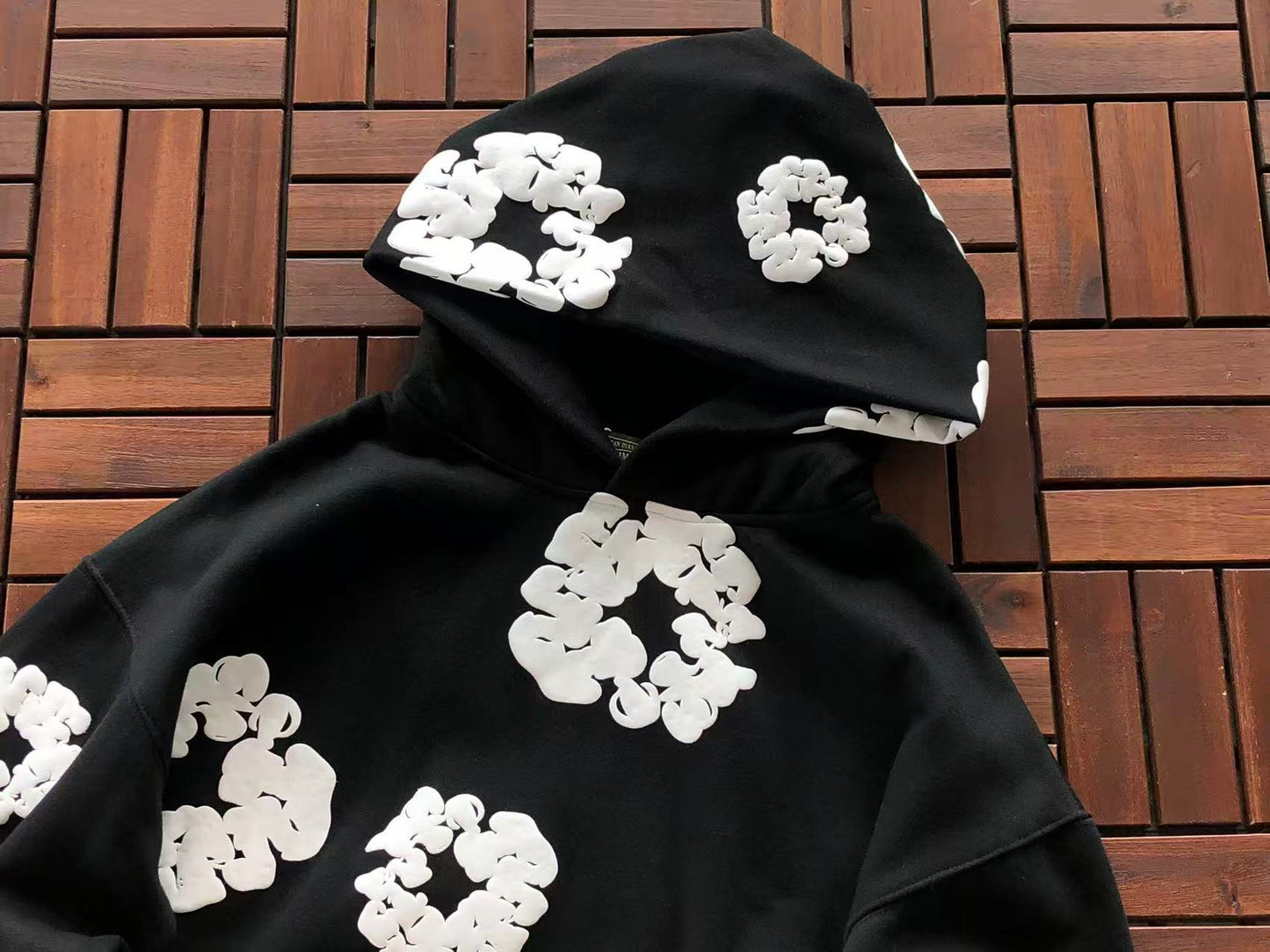 Black and White Wreath Tear Hoodie