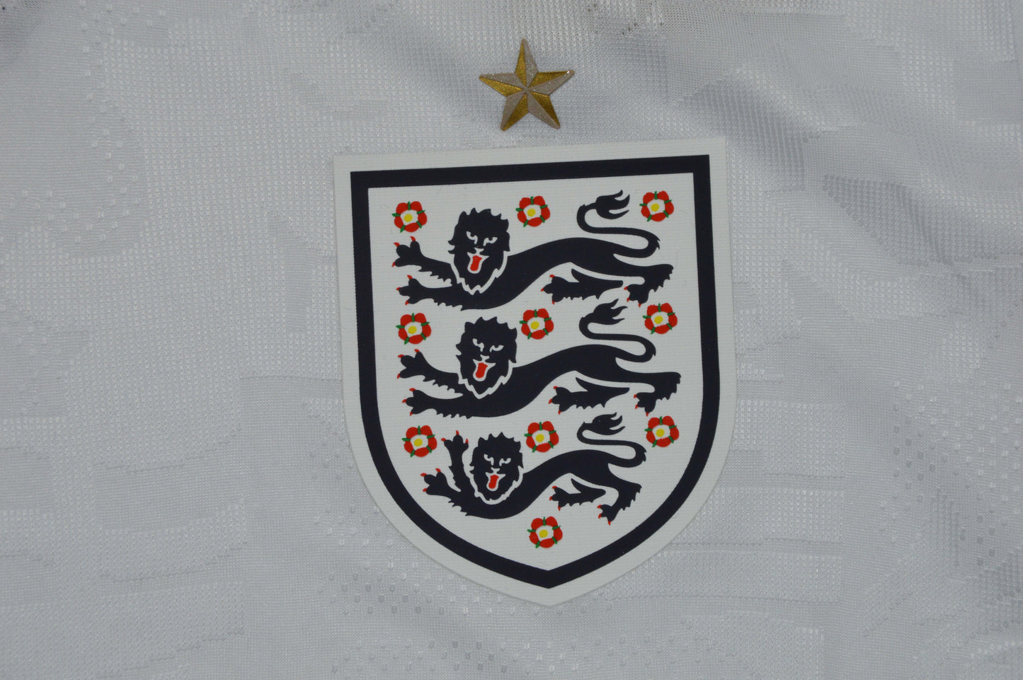 2026 ENGLAND HOME SOCCER JERSEY 1:1