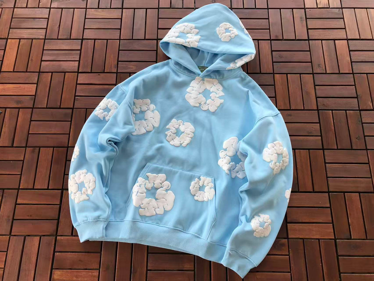 Light Blue Wreath Tear Hoodie